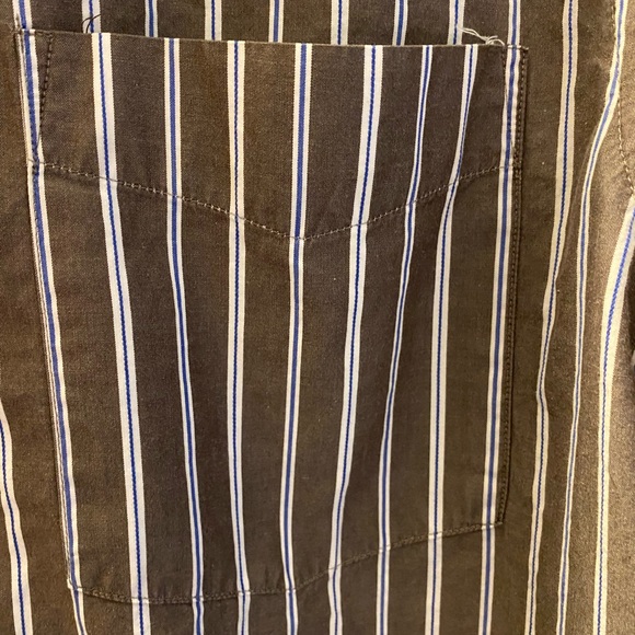 Wonderwall surf utility button down shirt XL - Picture 4 of 5